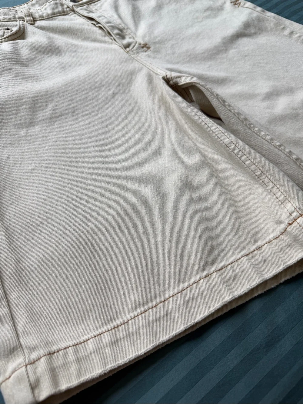 Ksubi Maxx Short Ivory Men’s Size 34 Wide Leg Denim Shorts